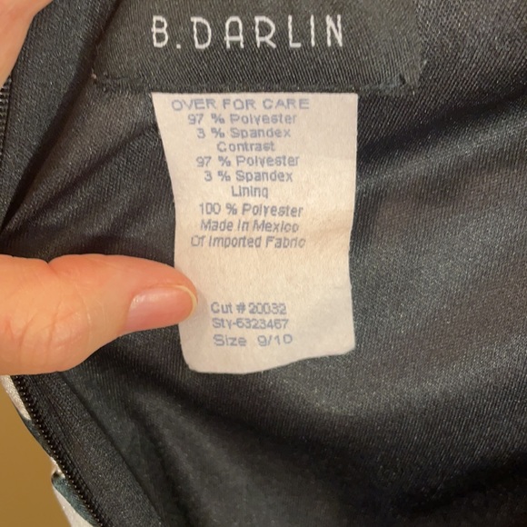 Beautiful cocktail dress - Picture 12 of 12